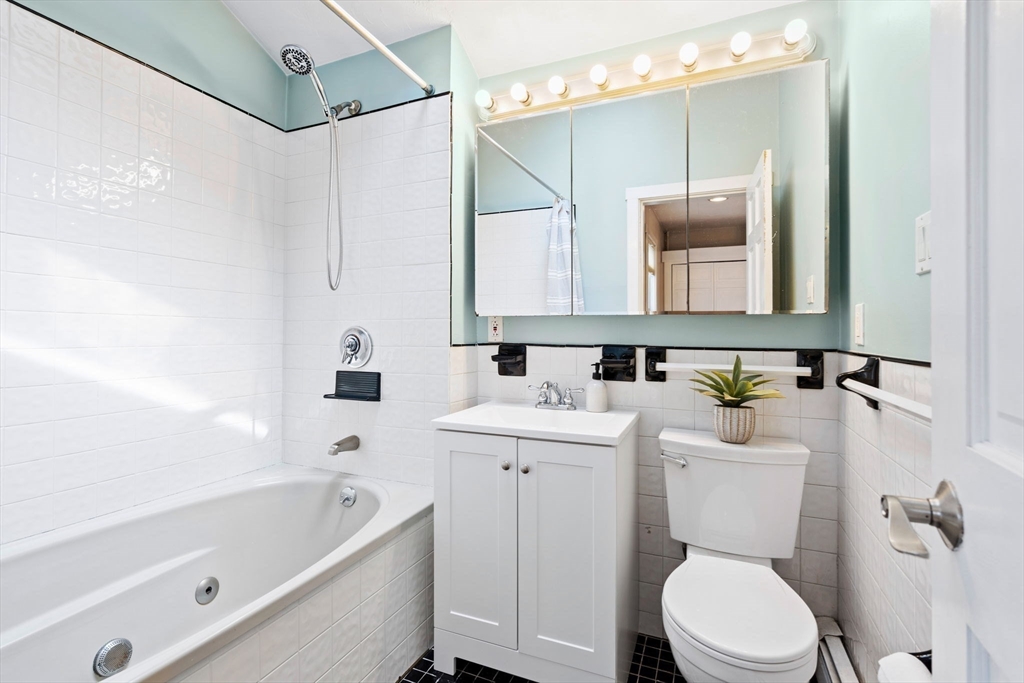12 Oconnell Avenue # 12