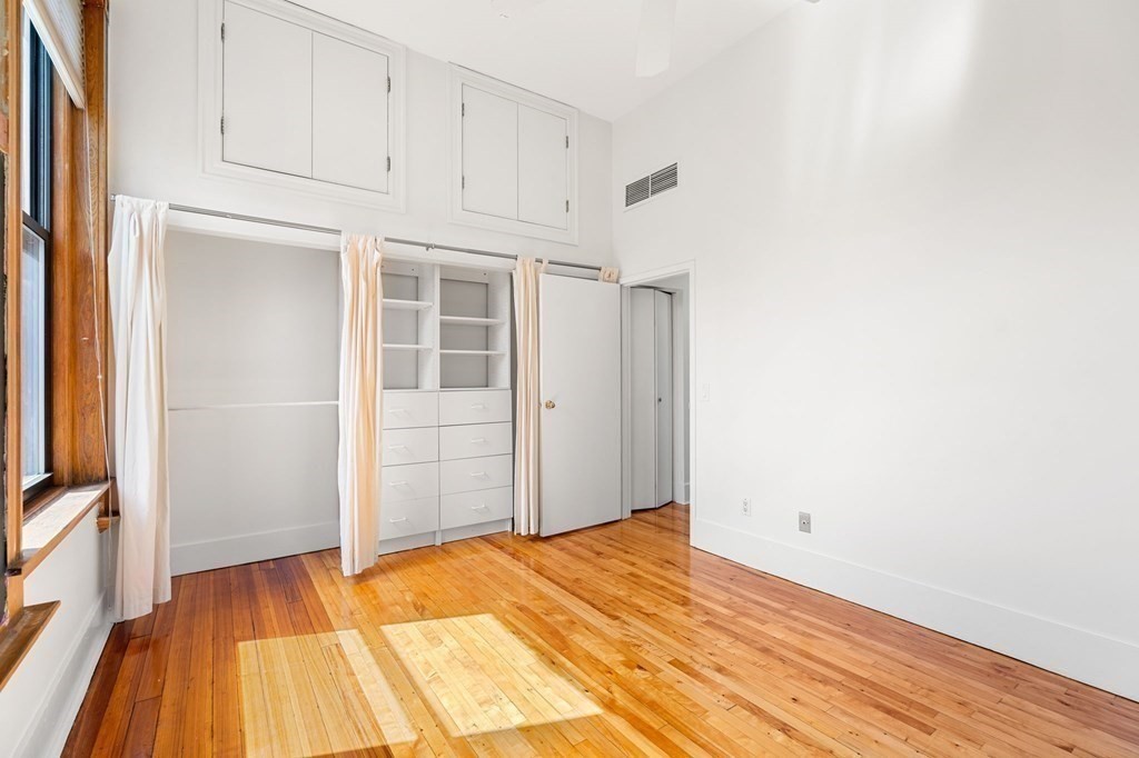 185 Morrison Ave # 102