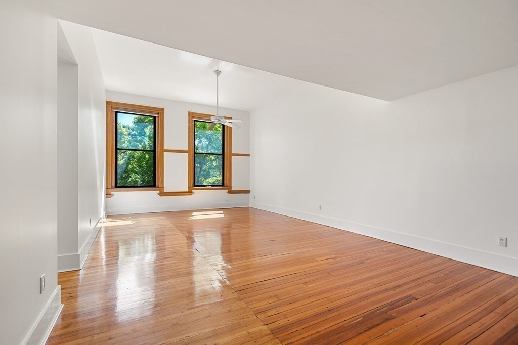 185 Morrison Ave # 102