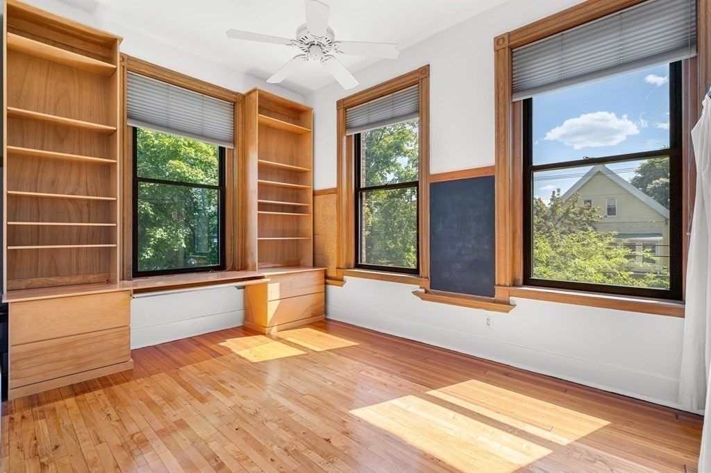 185 Morrison Ave # 102
