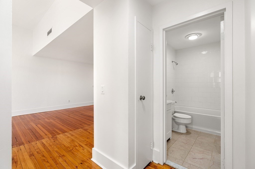 185 Morrison Ave # 102