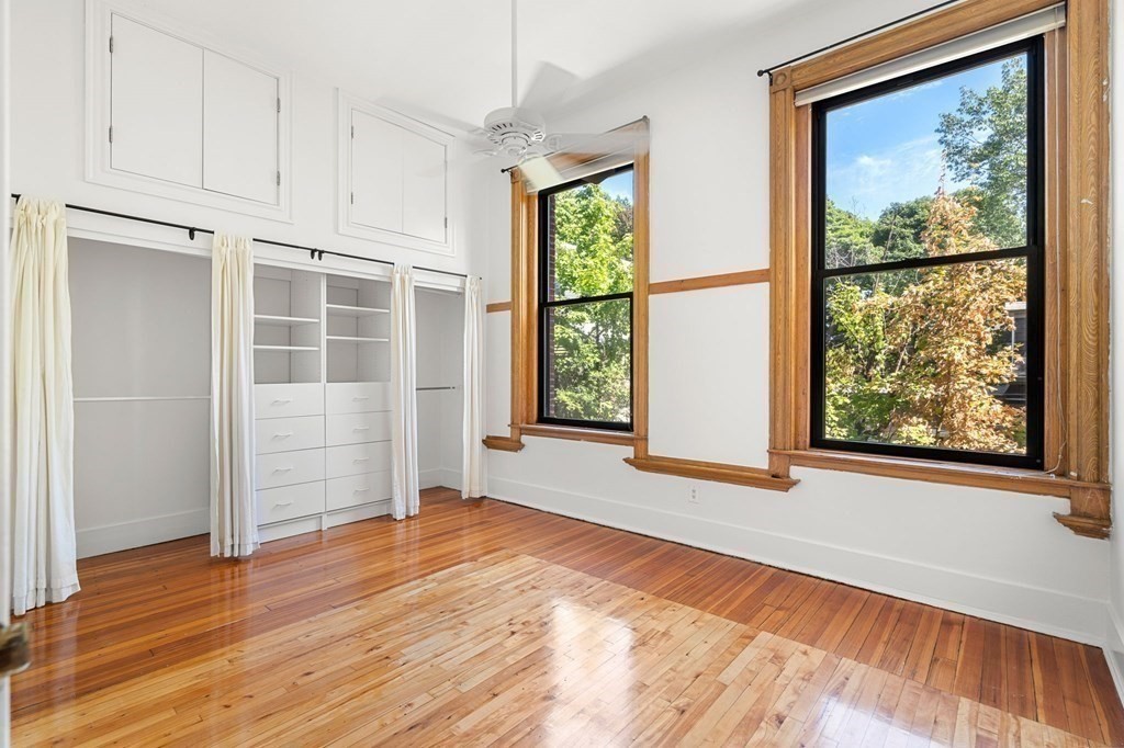 185 Morrison Ave # 102