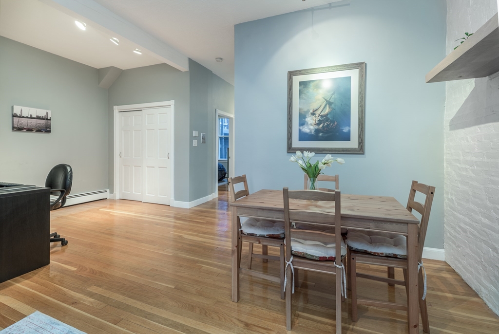 20 Gray St # 3