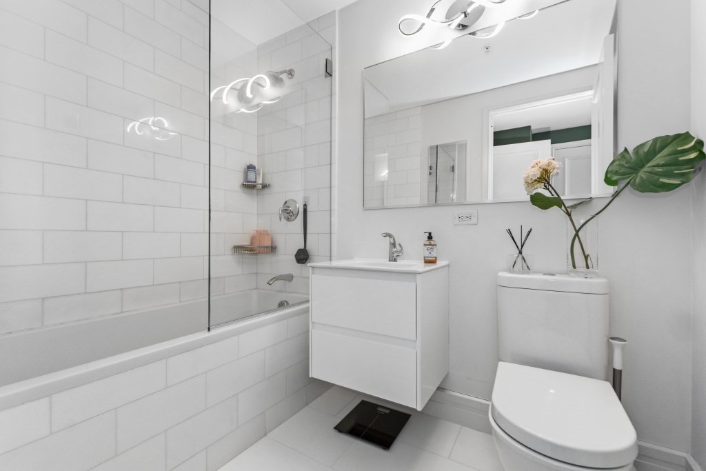 2 Avery St # 24A