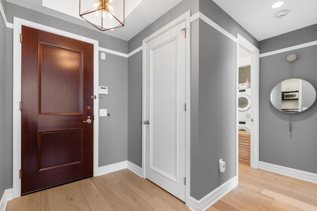 2 Avery St # 24A