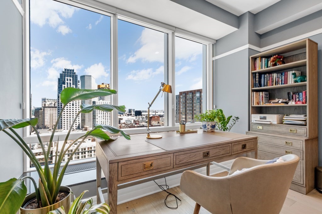 2 Avery St # 24A