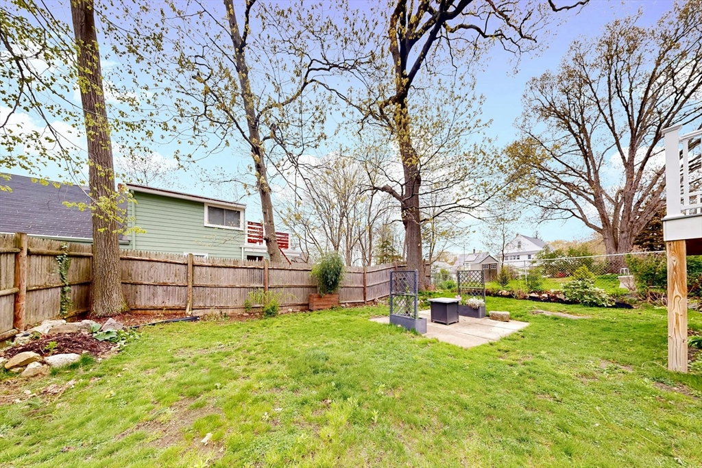 19 Barrett St
