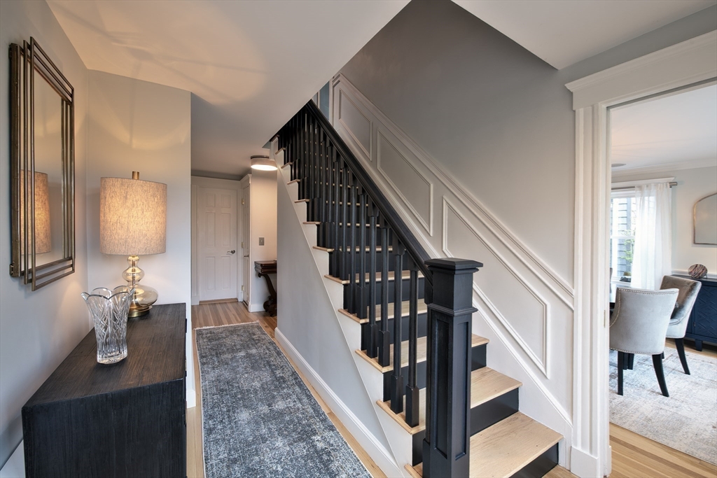 399 Lowell
