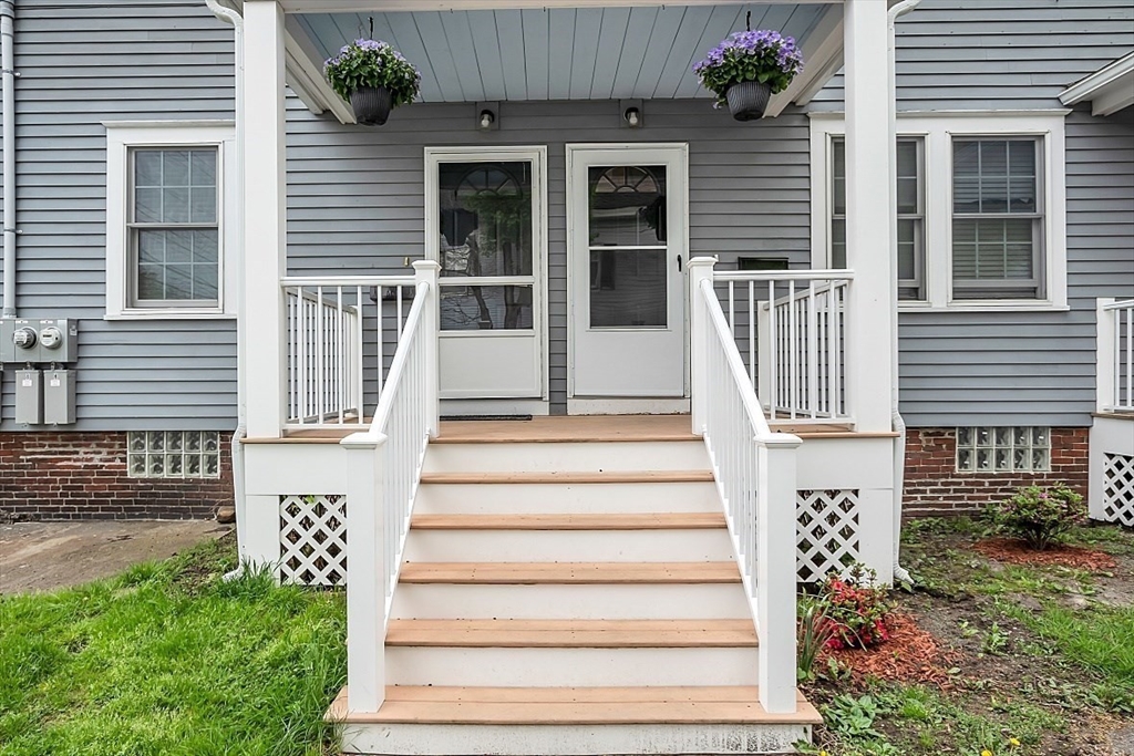 6 Bixby St # 6