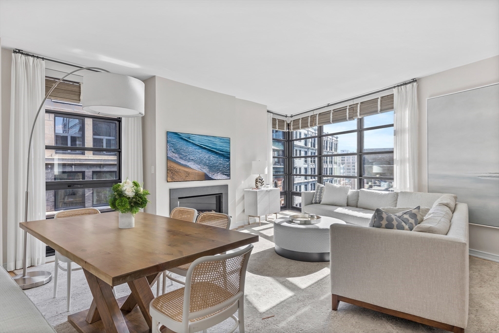 580 Washington St. # 1002