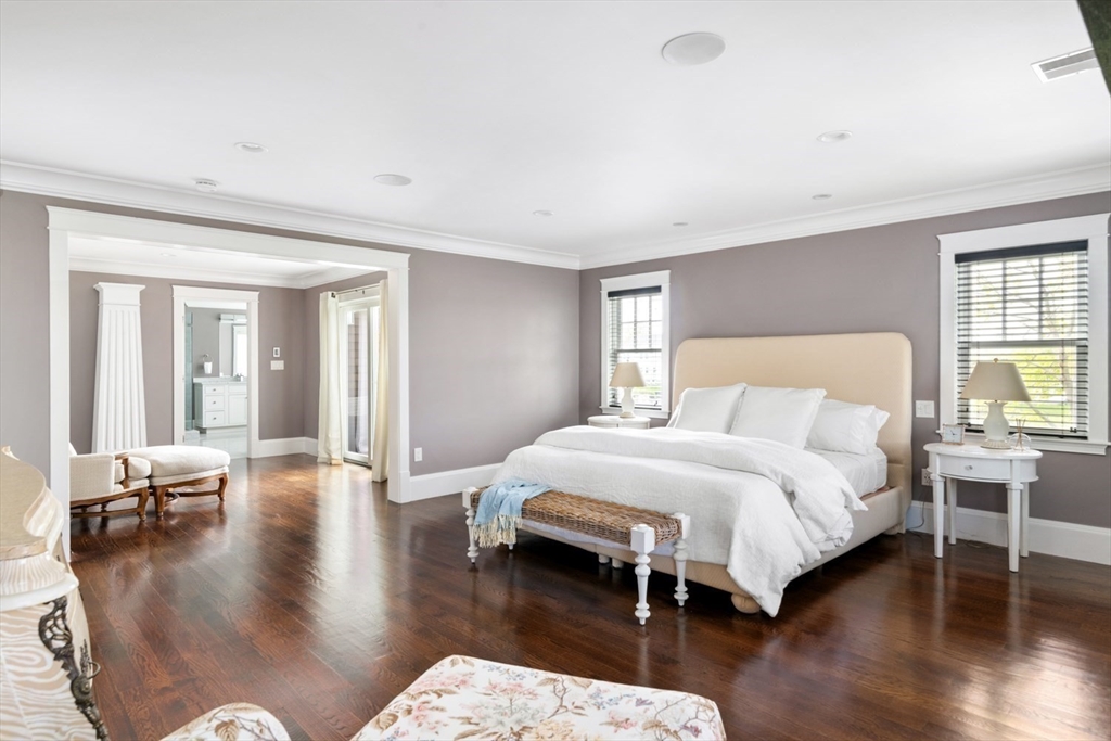 135 Shore Ave