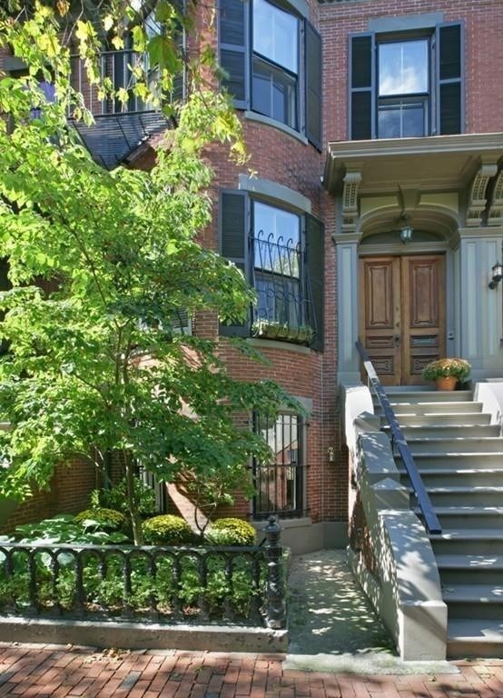 172 West Brookline # 1A