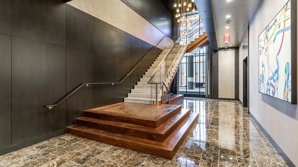 1 Franklin St # 1710
