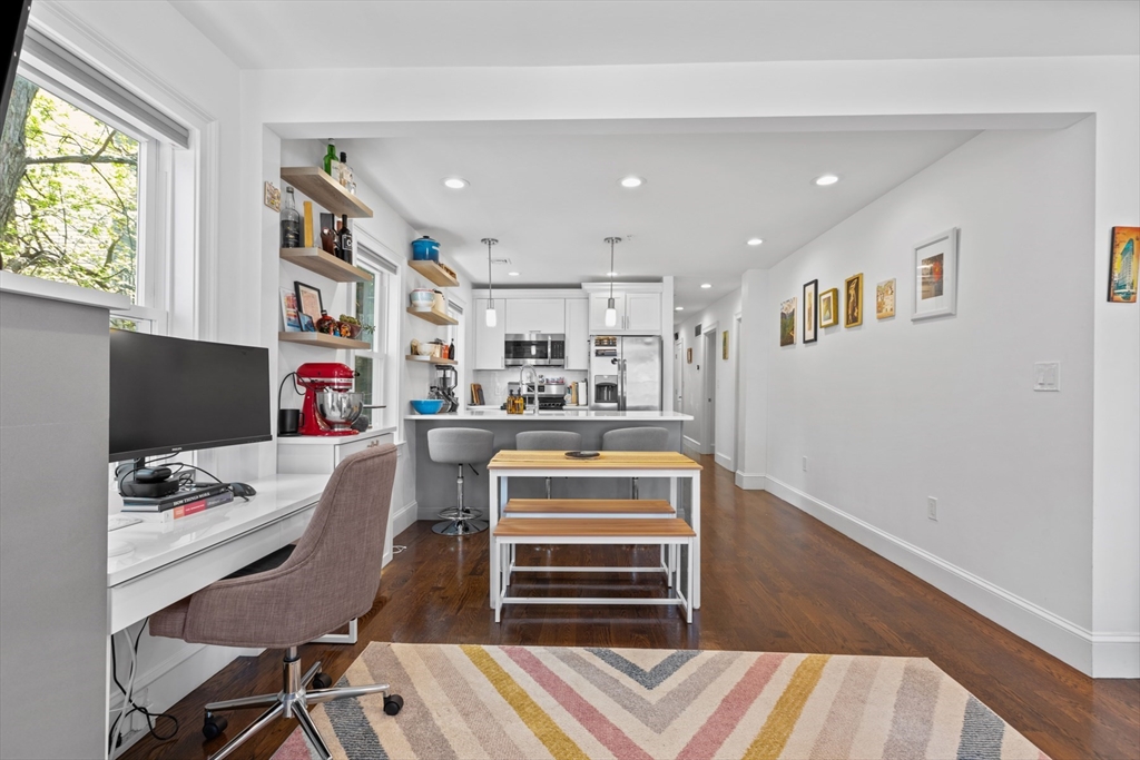 28 Leland St # 2