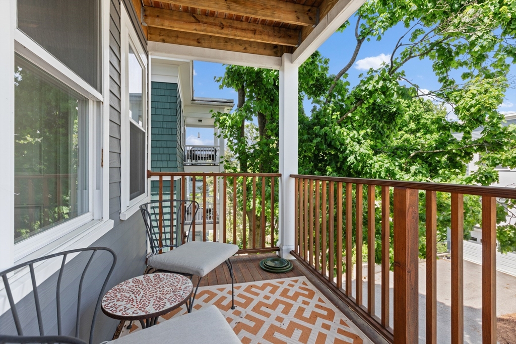 28 Leland St # 2