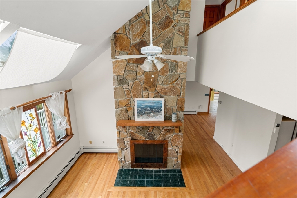 72 Willow Rd.