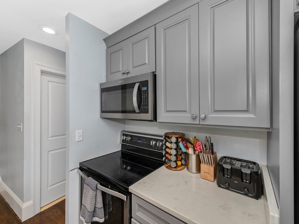 83 Main Street # 6