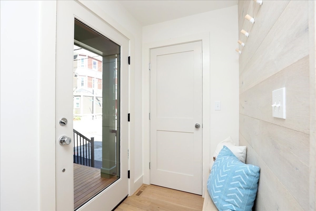 104 Jamaica St. # 3