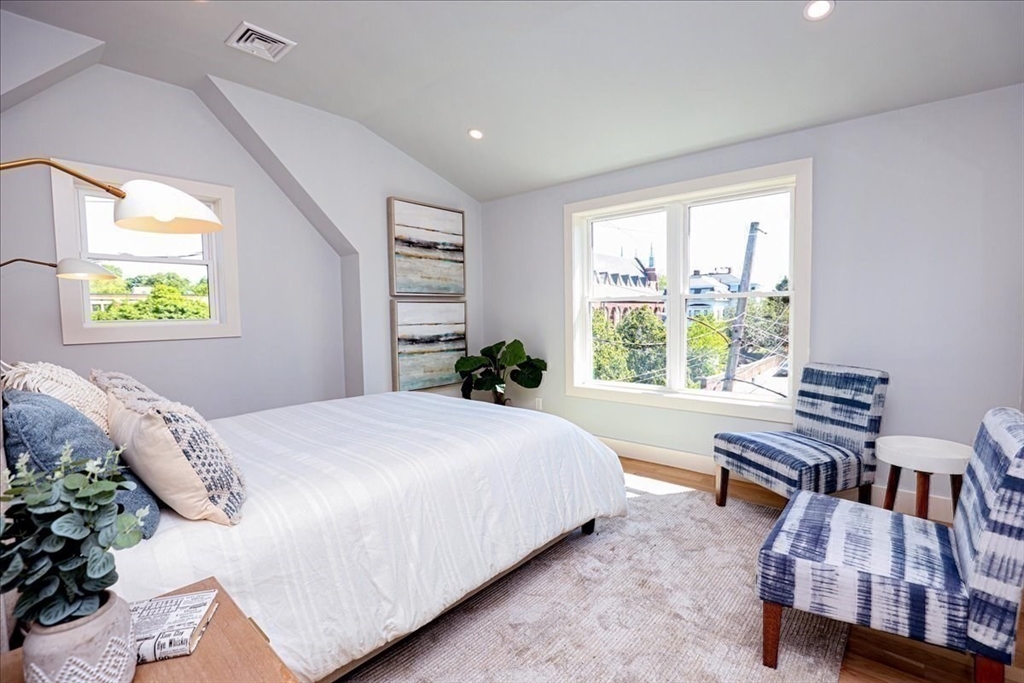 104 Jamaica St. # 3