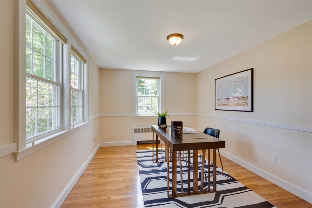 22 Southfield Cir