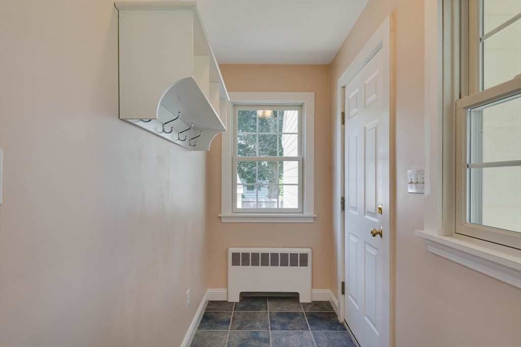 22 Southfield Cir
