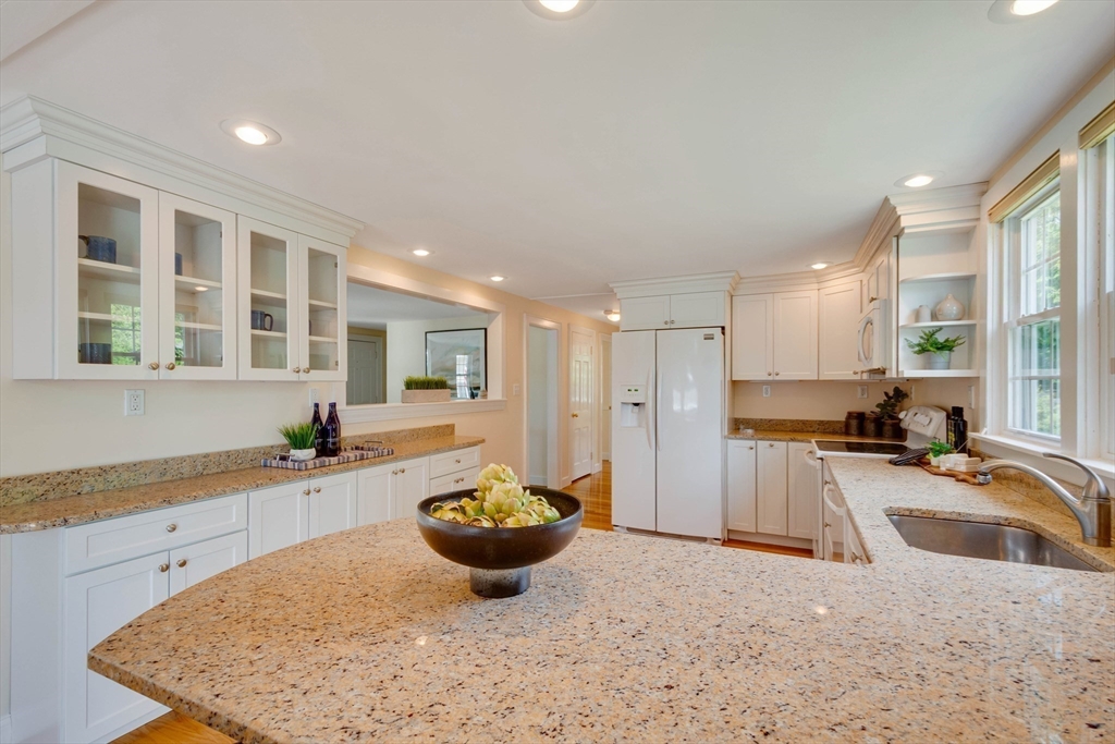 22 Southfield Cir