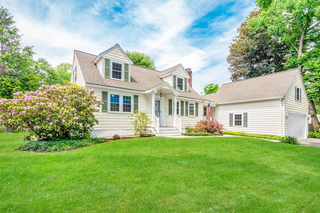 22 Southfield Cir