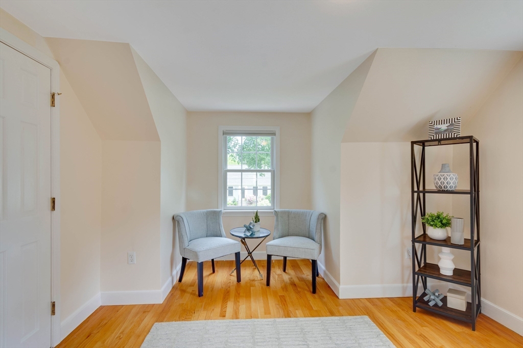 22 Southfield Cir
