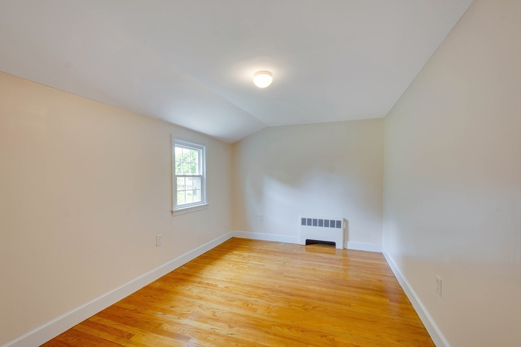 22 Southfield Cir
