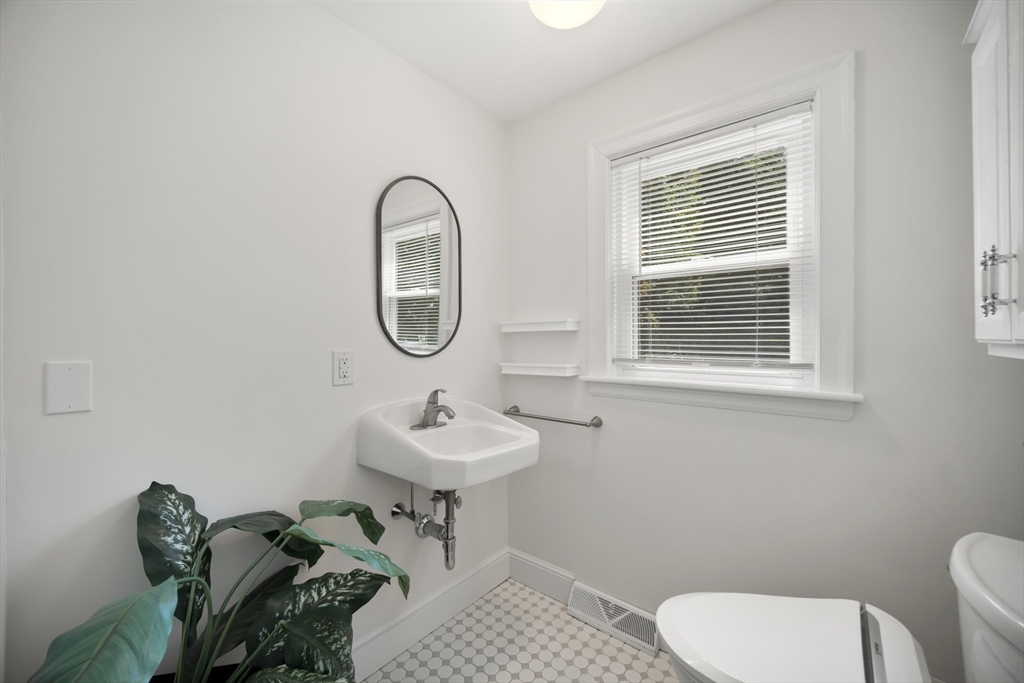 33 Windmill Drive