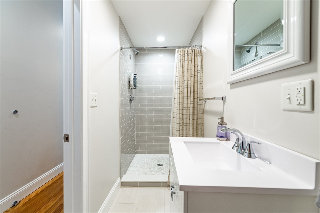 100 Webster Street # 1
