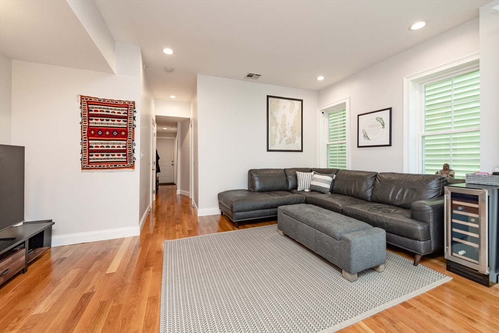 100 Webster Street # 1