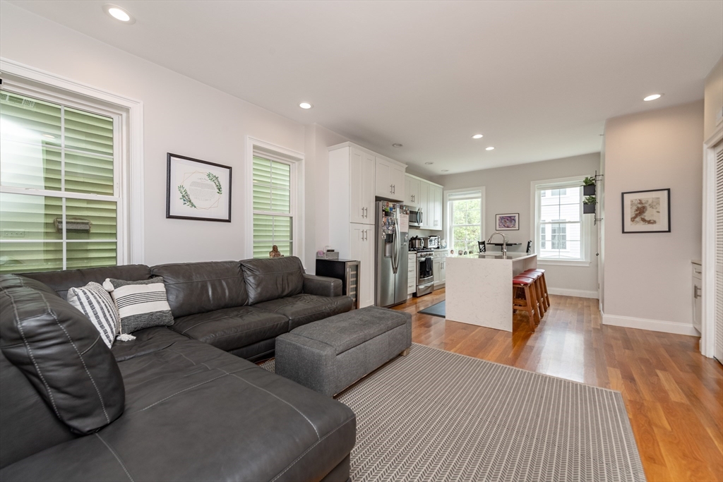 100 Webster Street # 1