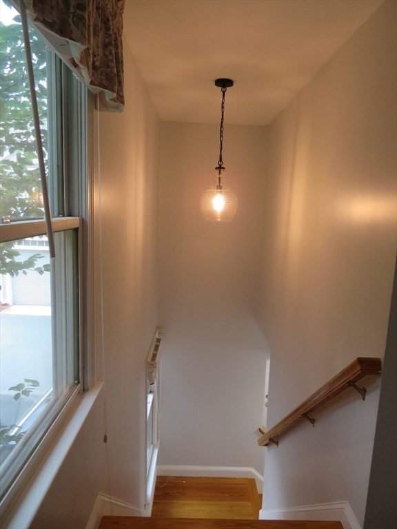 201 Main St # 9