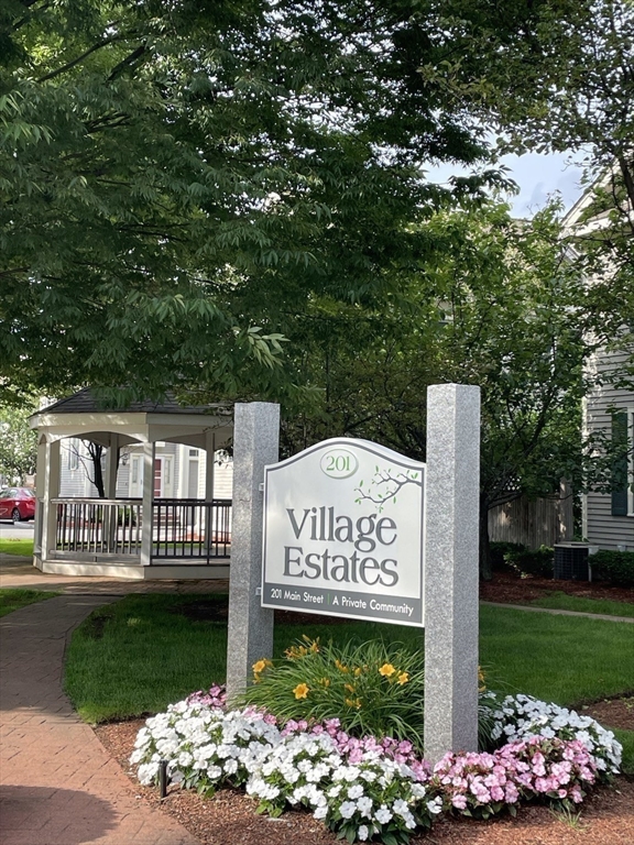201 Main St # 9