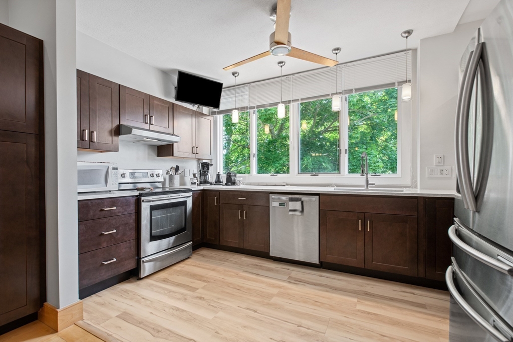 10 Ingalls Ct # 6