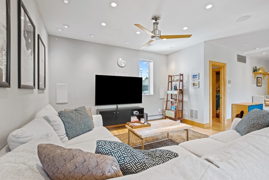 10 Ingalls Ct # 6