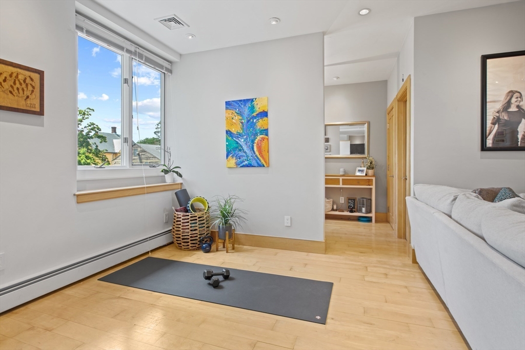 10 Ingalls Ct # 6