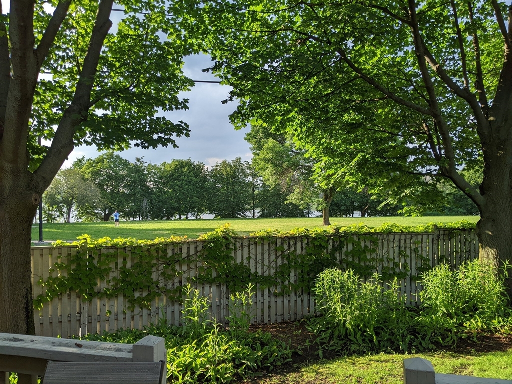 123 Governor Winthrop Rd # 123