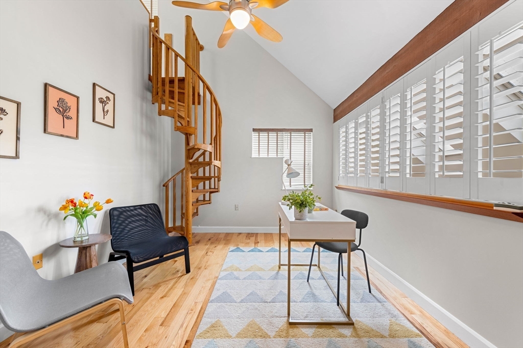 123 Governor Winthrop Rd # 123
