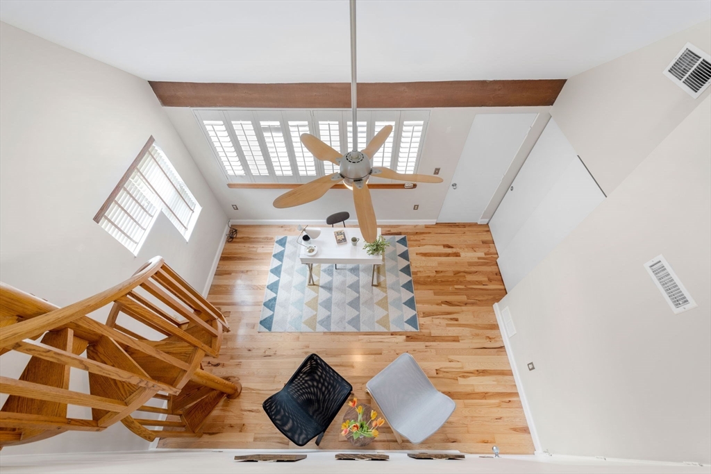 123 Governor Winthrop Rd # 123
