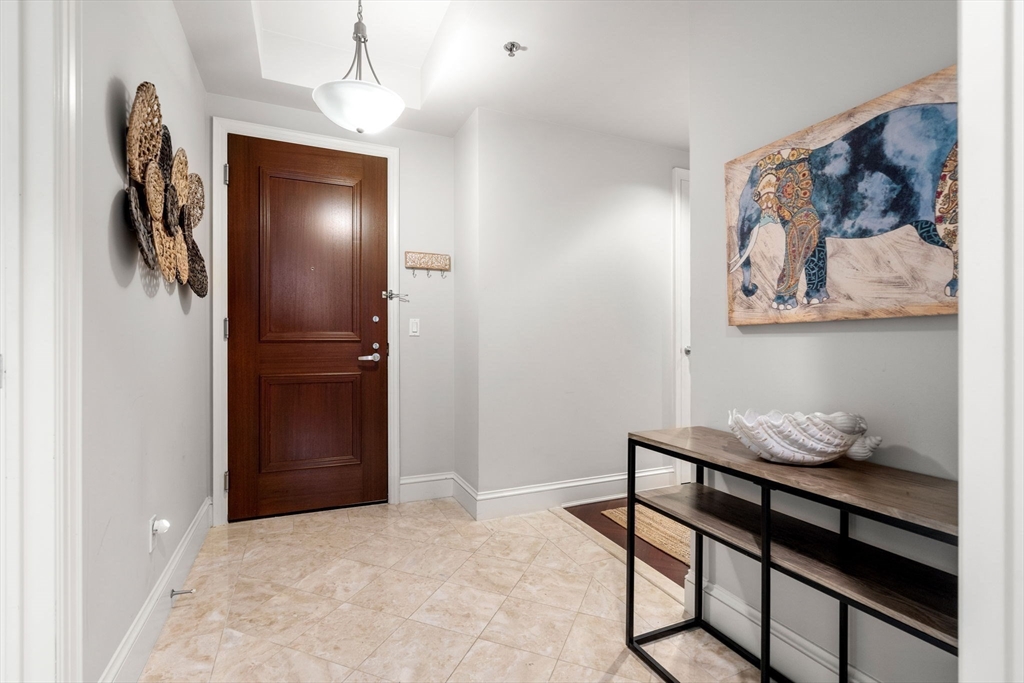 1 Charles Street S # 1012