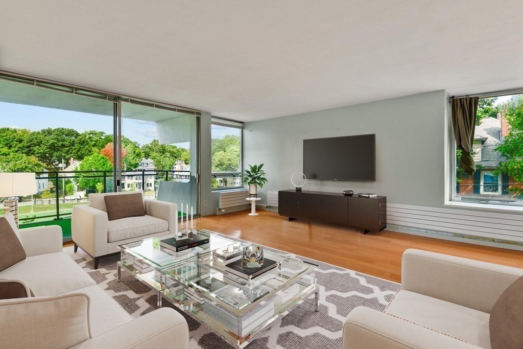 60 Babcock St # 28