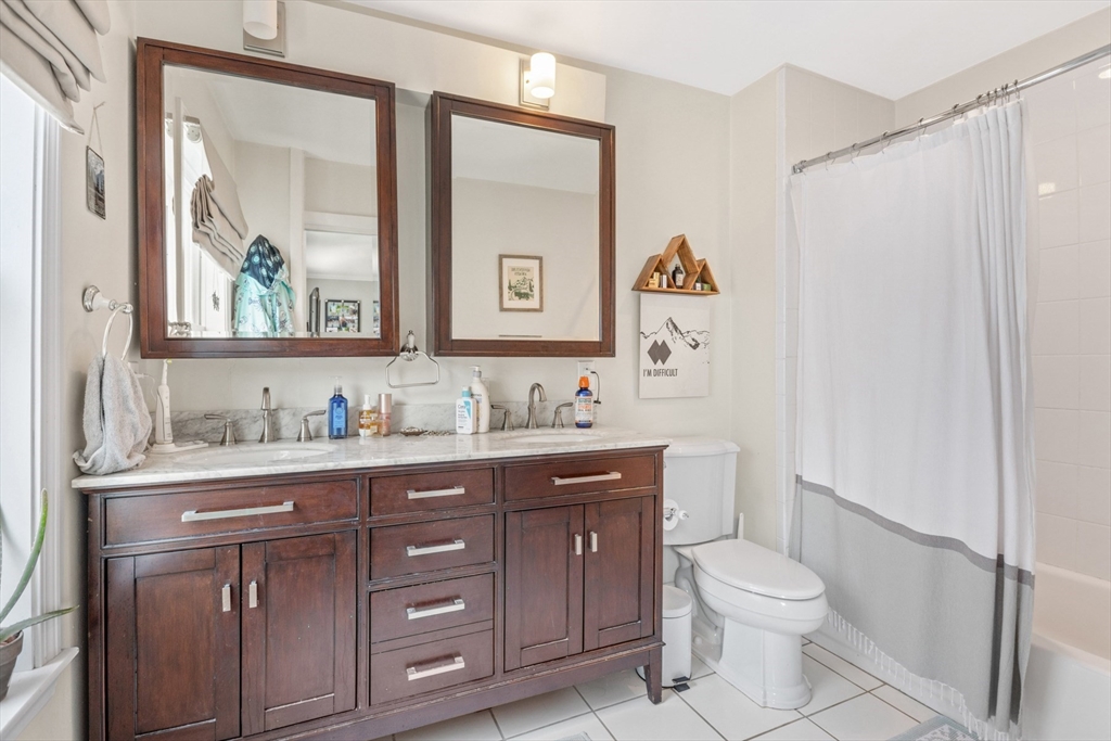 236 Gold Street # 2