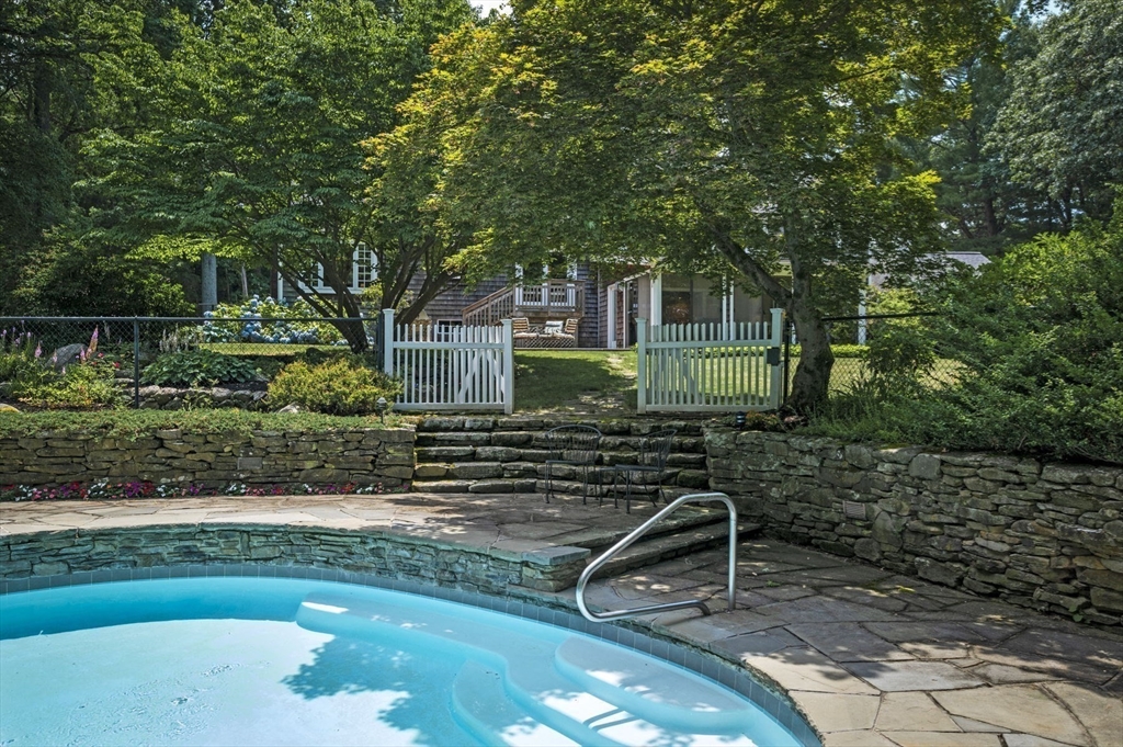 50 Grey Lane