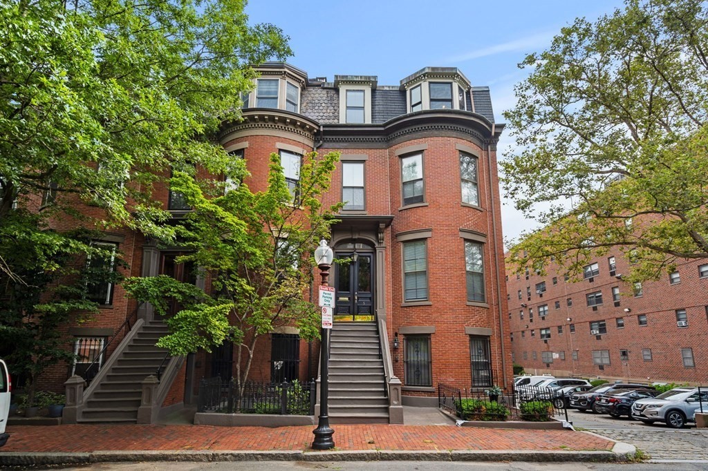 5 Holyoke # 4