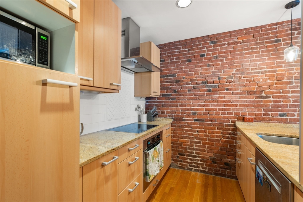 40 Joy St # 6
