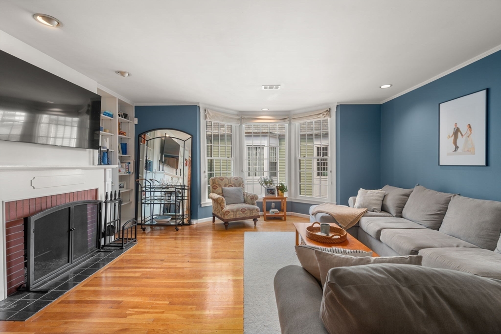 40 Joy St # 6