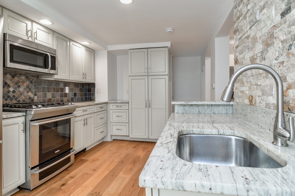 3 Lexington Avenue