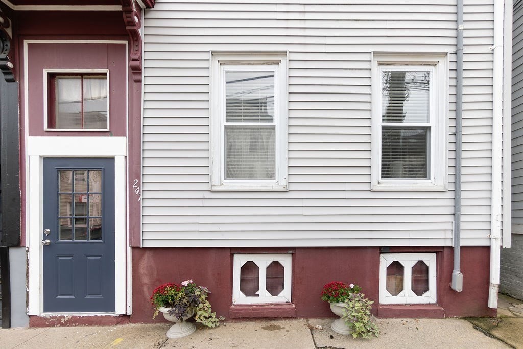 247 Everett Street # 1